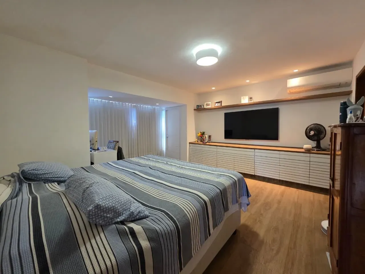 Water view in a 4-bedroom apartment, 265 m² — photo 3