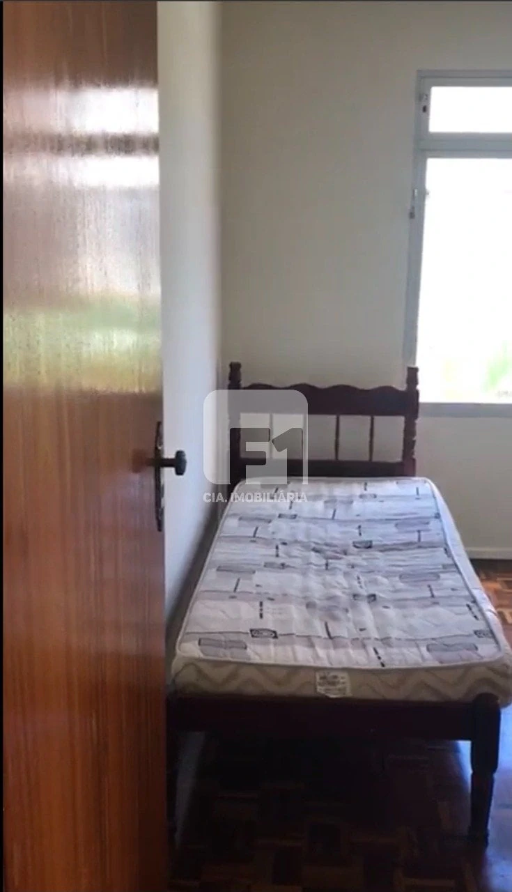 Apartment, 52 m², with wood or laminate floors — photo 9