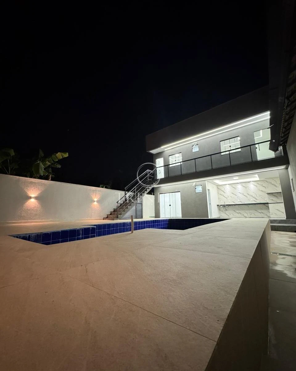 6-bedroom house, 3 with their own bathrooms, 350 m² — photo 7