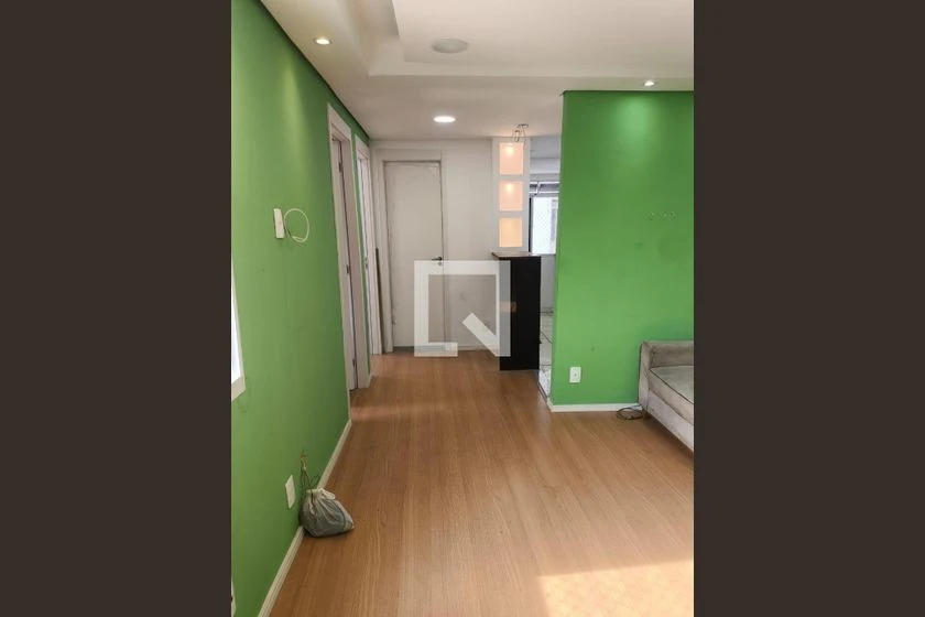 2-bedroom apartment with open-plan kitchen and 1 parking spot
