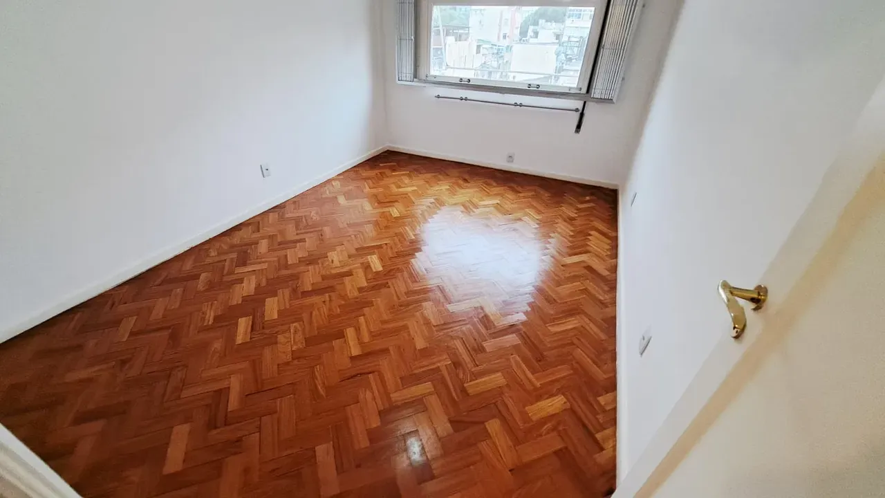 Apartment on the 3rd floor with a walk-in closet — photo 4