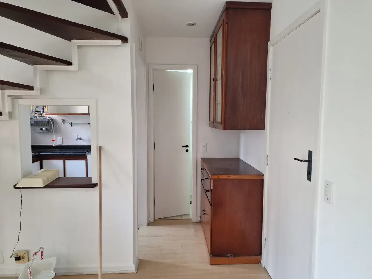 2-bedroom apartment with a grill on the balcony — photo 2