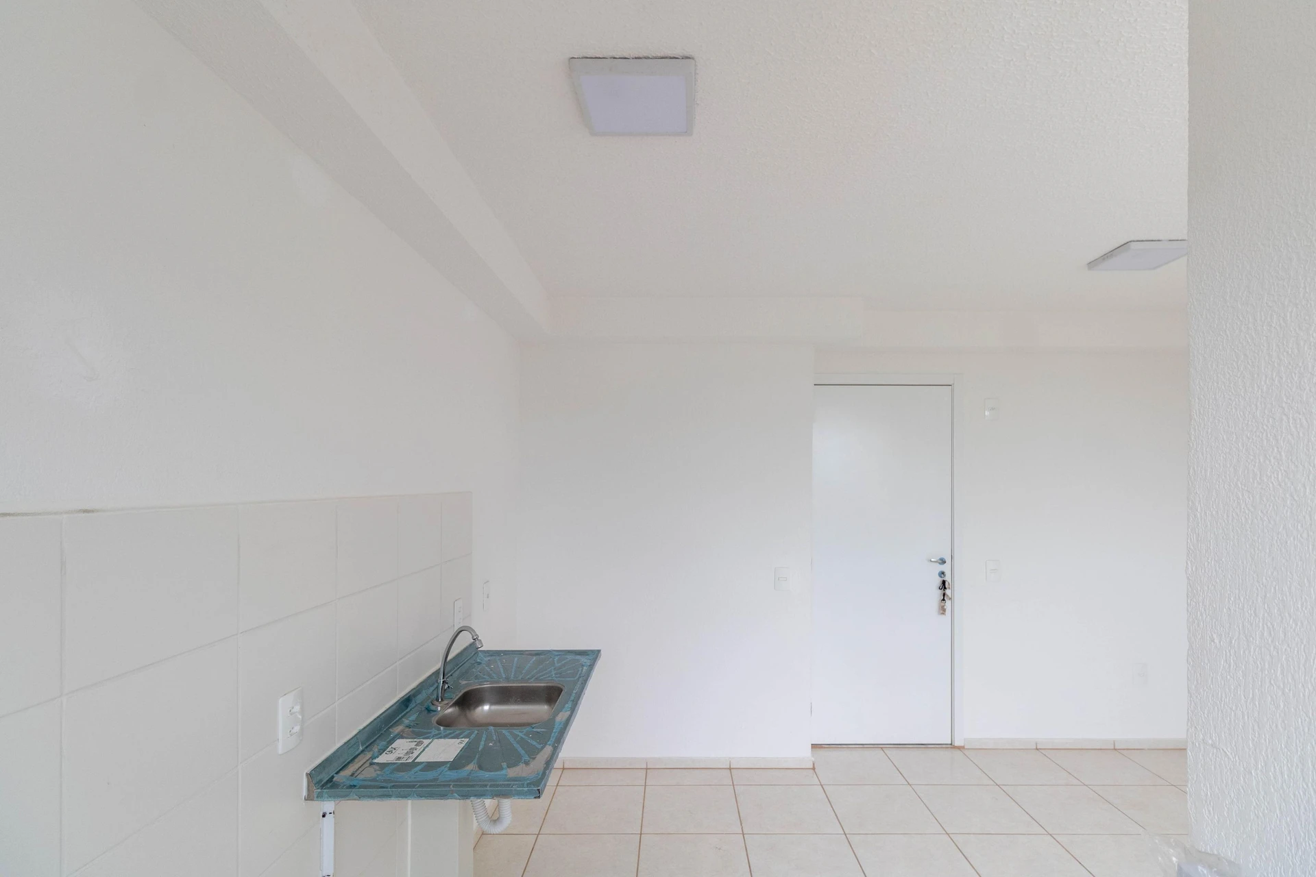 Apartamento de 2 quartos em condomínio com academia — photo 52