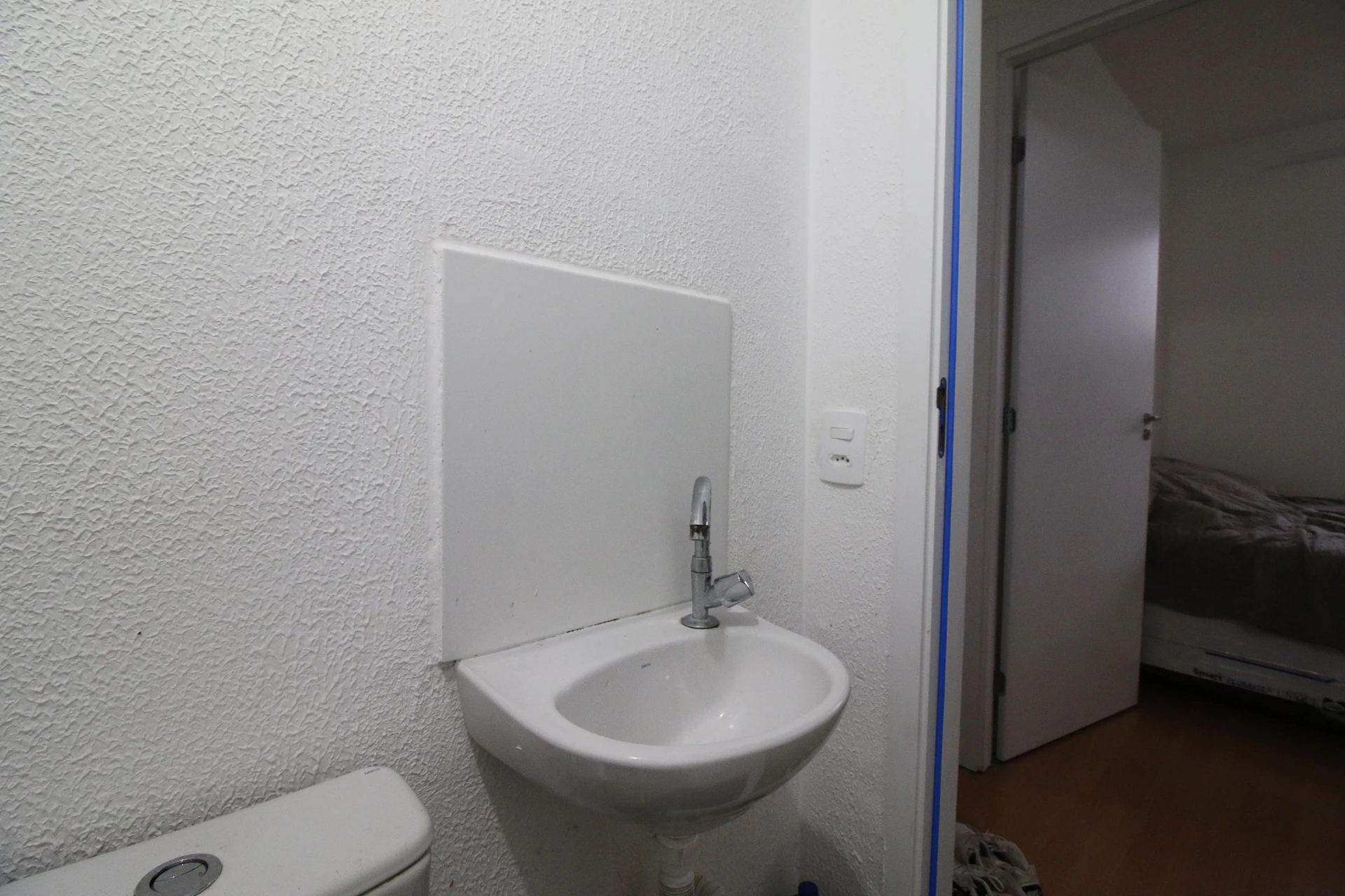 40 m² apartment with a washing machine and a home office — photo 17