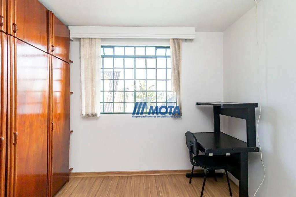 Home office in a 4-bedroom house, 155 m² — photo 11
