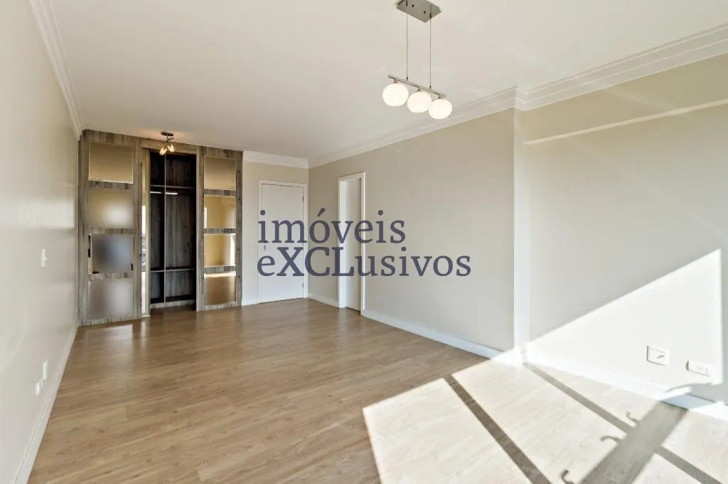 Penthouse with 4 en-suite rooms, balcony and private garden — photo 10