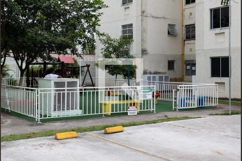 Apartamento para aluguel com 2 quartos e 1 banheiro — photo 2