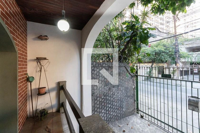 Casa para aluguel com 300 m², 3 quartos e jardim — photo 4