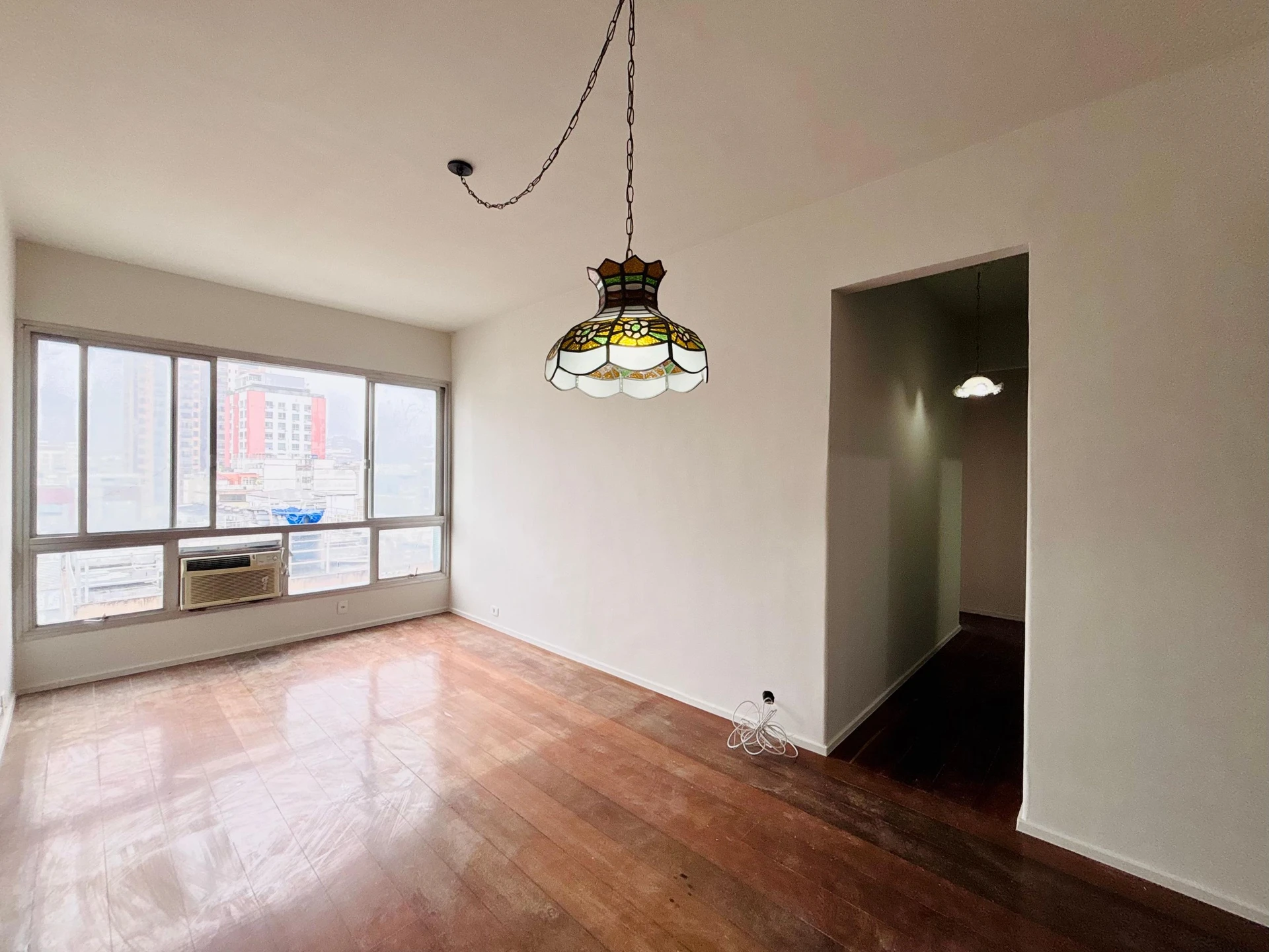 Apartment, 92 m², with wood or laminate floors — photo 6