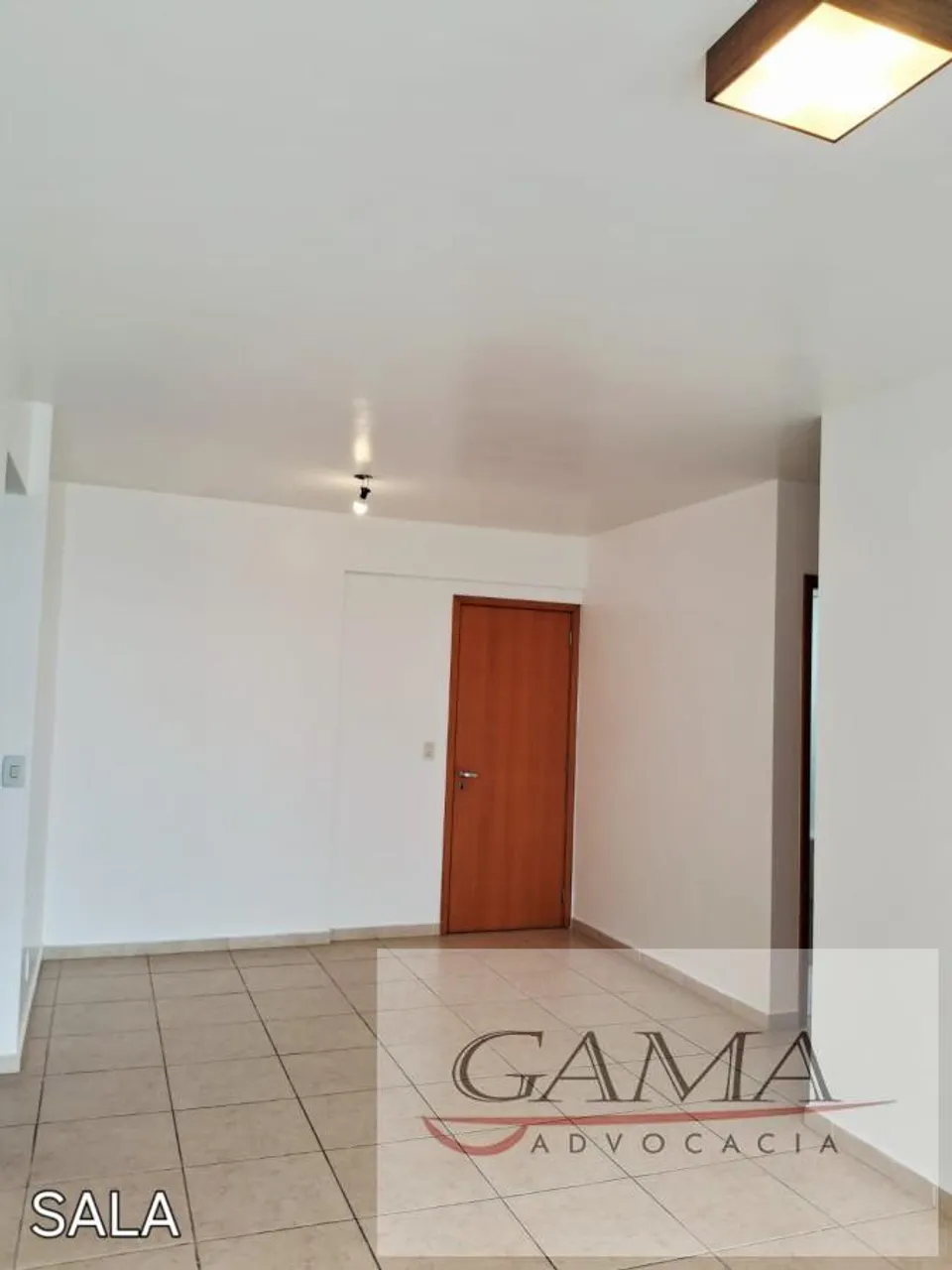 Apartment with 3 bedrooms and an enclosed balcony — photo 7