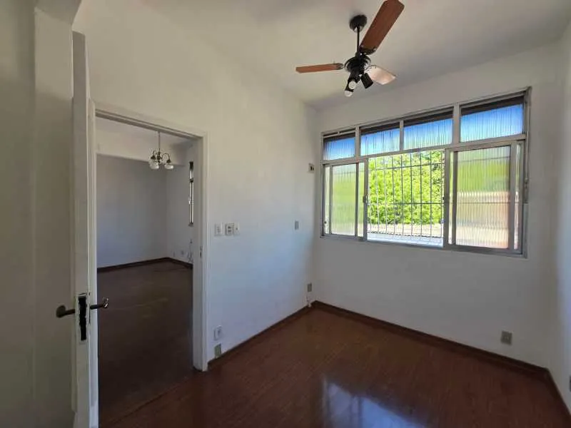 Residential apartment with 3 bedrooms and 2 bathrooms — photo 4