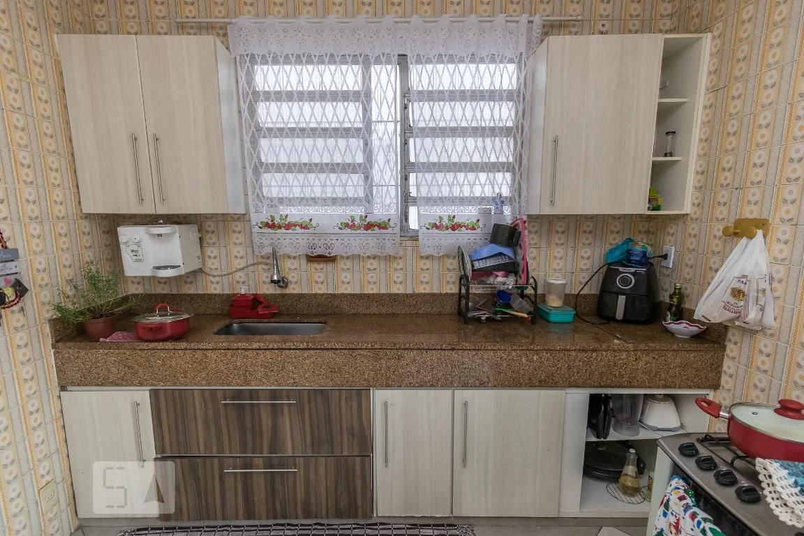 Casa para alugar com 6 quartos e 3 banheiros — photo 3