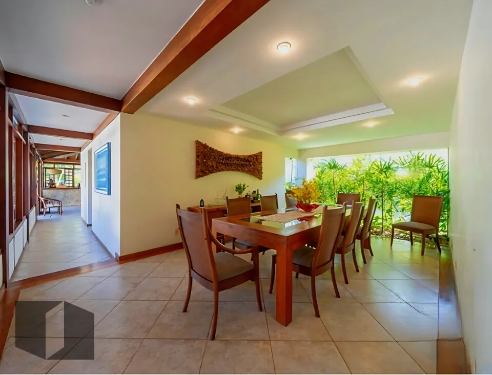 Casa com 4 quartos, 5 banheiros e 5 vagas — photo 22