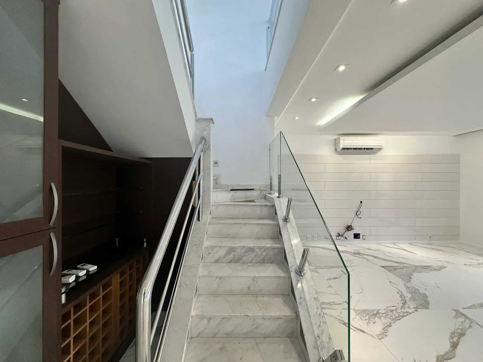 Apartamento sin muebles con 3 dormitorios y se aceptan mascotas — photo 36