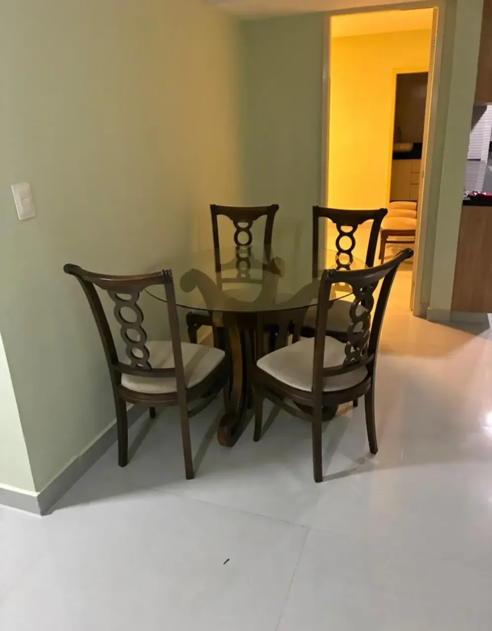 Apartamento de 2 quartos com cozinha separada e 60 m² — photo 3