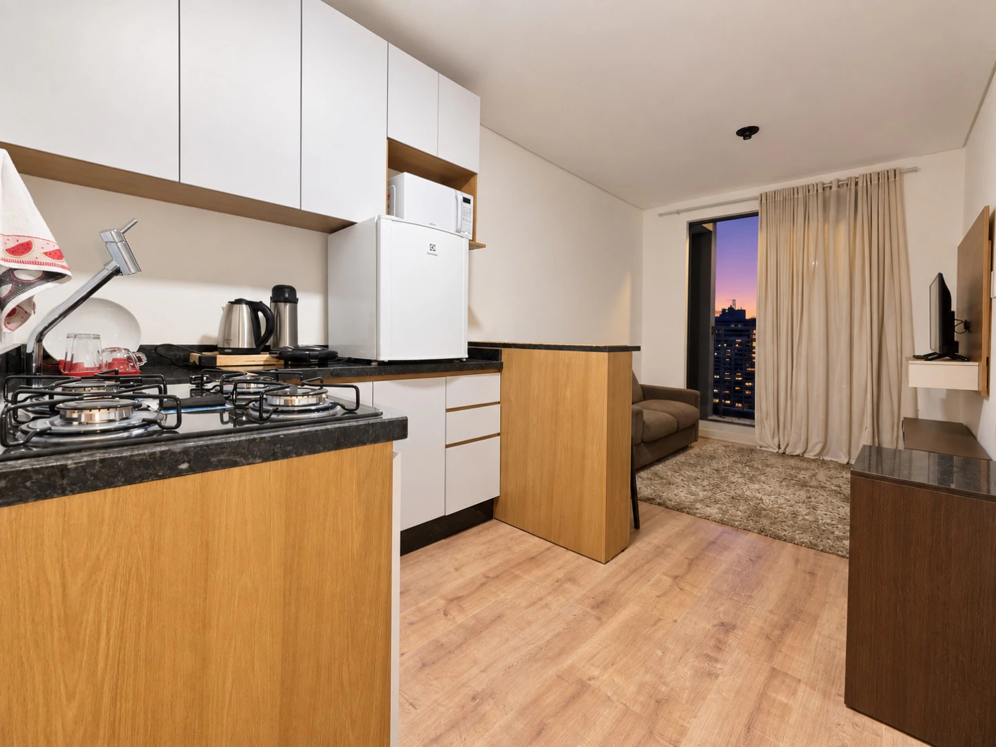 Furnished apartment in a building with a gym — photo 2