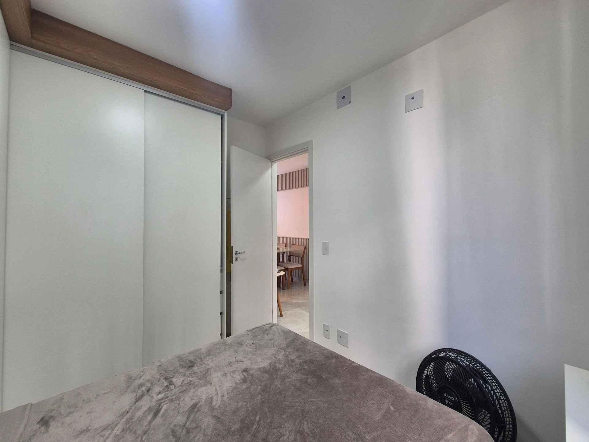 Apartamento mobiliado com 2 quartos e 1 vaga de garagem — photo 8