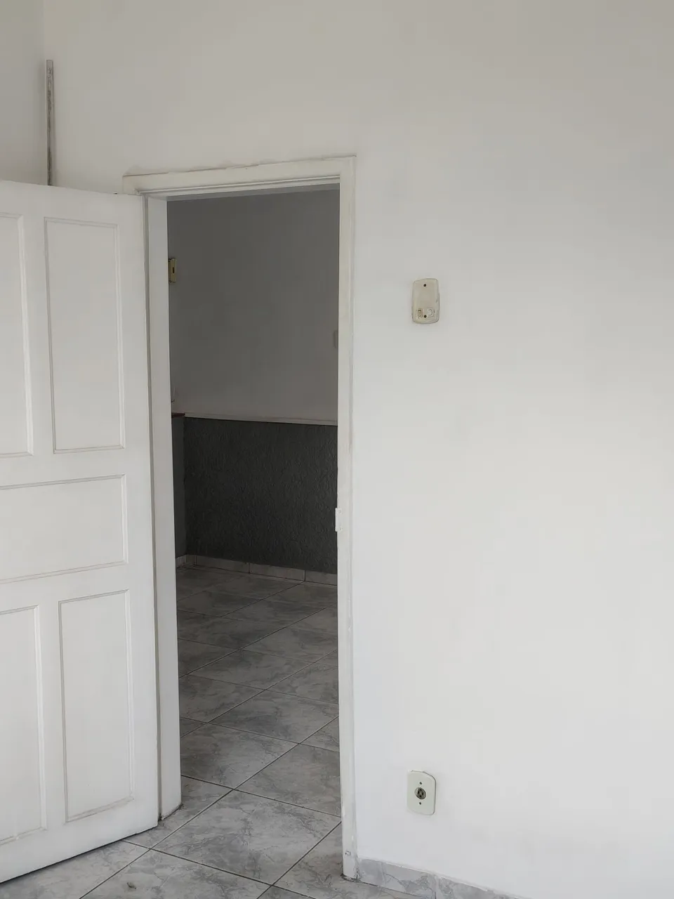 Арендуемая квартира с 3 спальнями и 1 ванной — photo 7