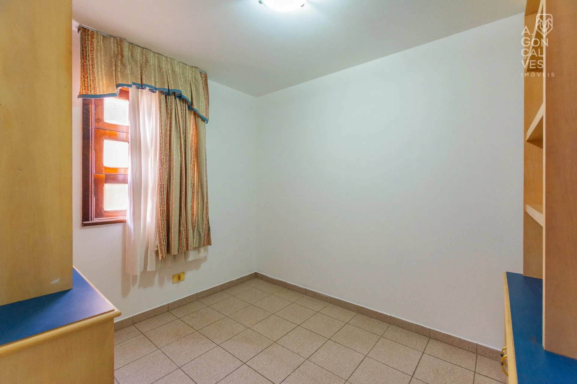 3-bedroom house with a home office — photo 26