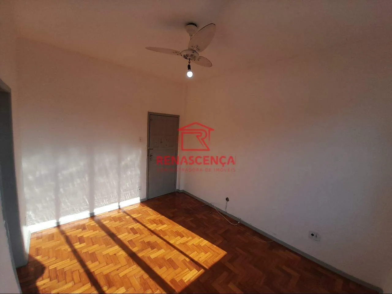 Unfurnished apartment with 2 bedrooms and 1 parking space — photo 12