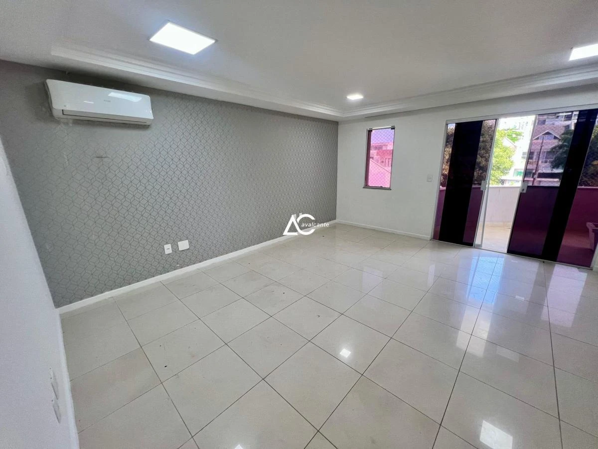 Detached home with 5 en-suite bedrooms and 541 m² — photo 26
