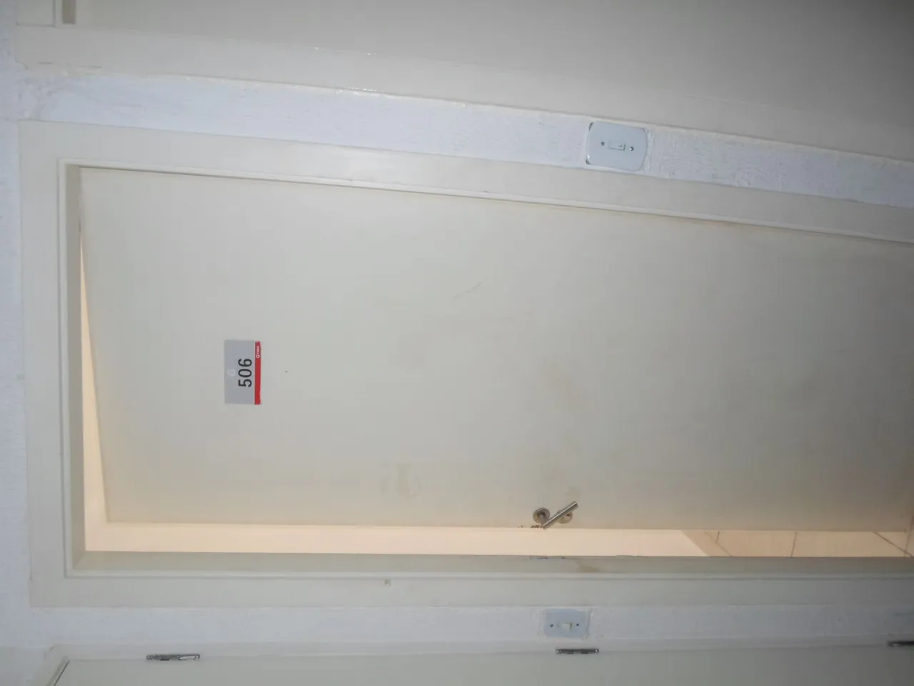 3-bedroom apartment with a separate, closed kitchen — photo 17
