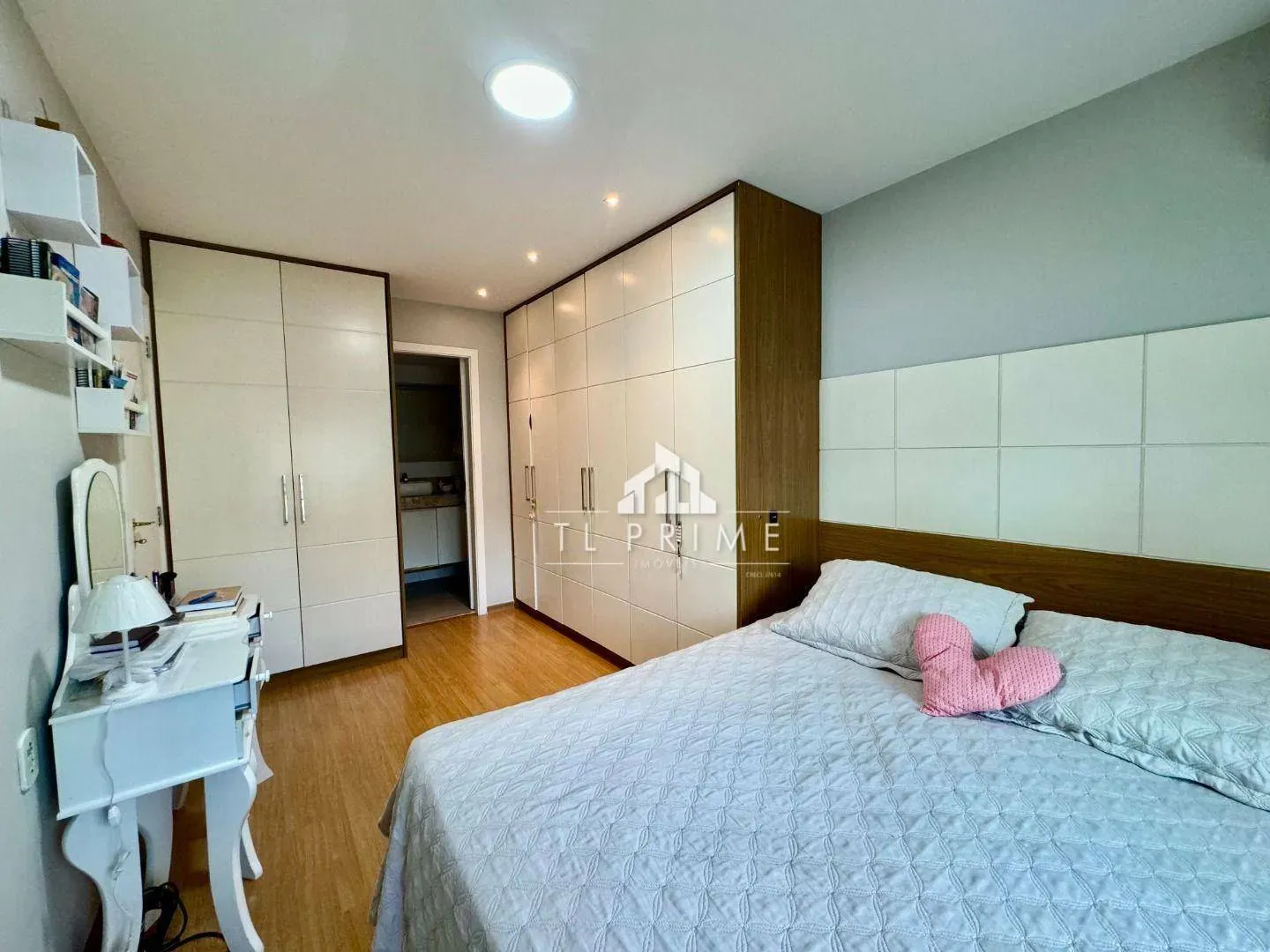 Apartamento mobiliado de 205 m² com 3 dormitórios e jardim — photo 12