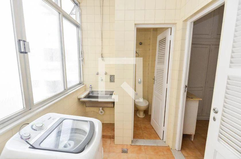 110 m² apartment with a washing machine and a home office — photo 24