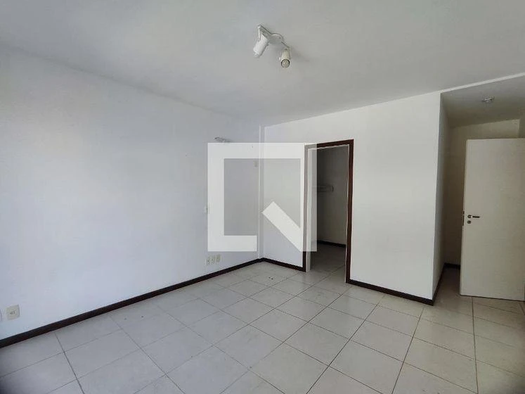 4-bedroom house with a mountain view in Rio de Janeiro