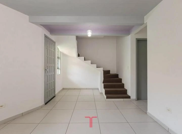 Unfurnished house with 3 bedrooms and 2 bathrooms — photo 8