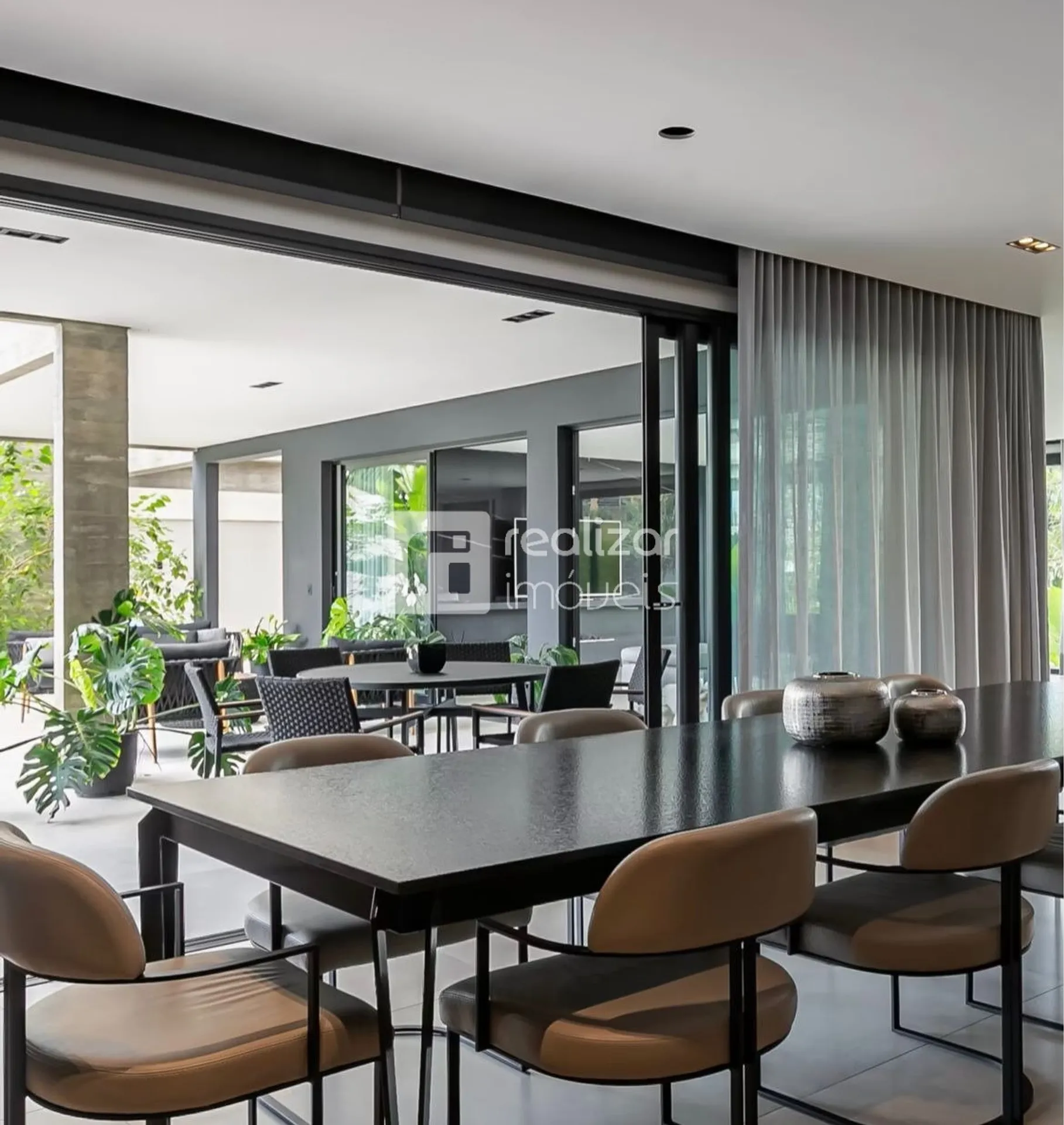 Дом на 5 люксов с приватным садом, 645 м² — photo 10