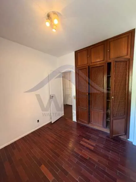 3-bedroom apartment with a bathtub — photo 14