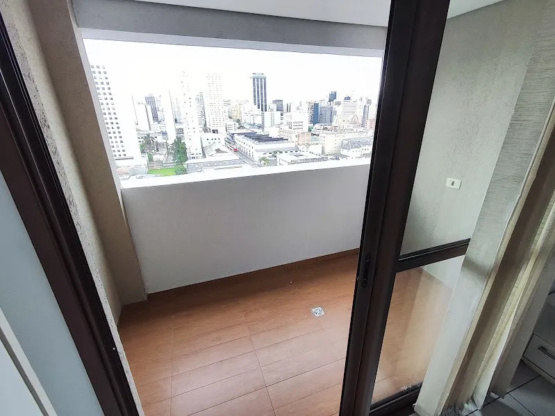 Apartamento de 1 dormitorio en el 13º piso con cocina compacta — photo 8