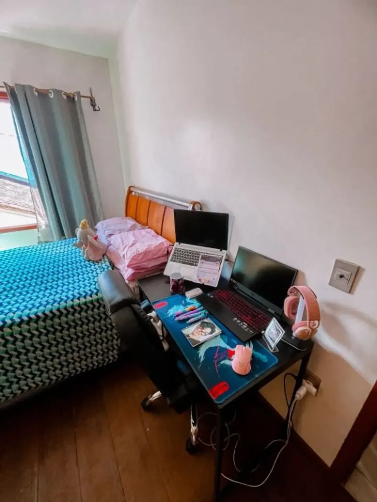 Furnished house with 4 bedrooms and a private garden — photo 18