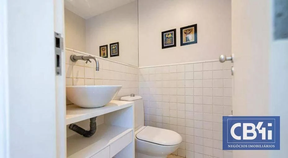 Furnished apartment with 3 bedrooms and 3 bathrooms — photo 30
