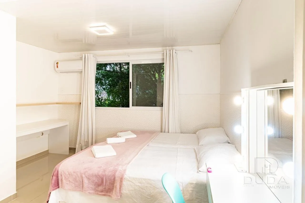 Casa amueblada con 4 dormitorios y cocina abierta — photo 44