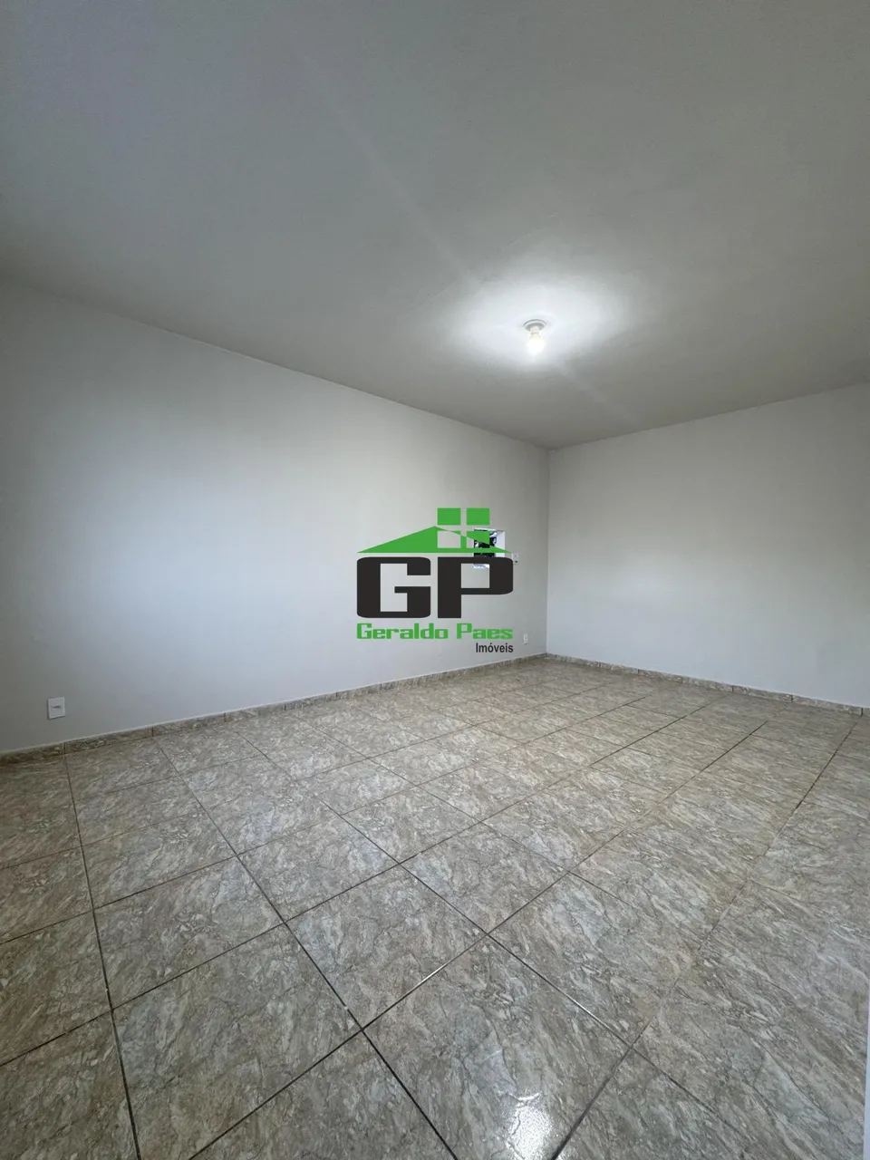 2-bedroom apartment with separate closed kitchen — photo 10