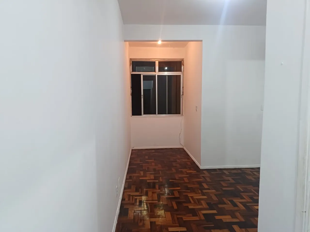 1 quarto e piso de madeira ou laminado: apartamento de 50 m² — photo 12