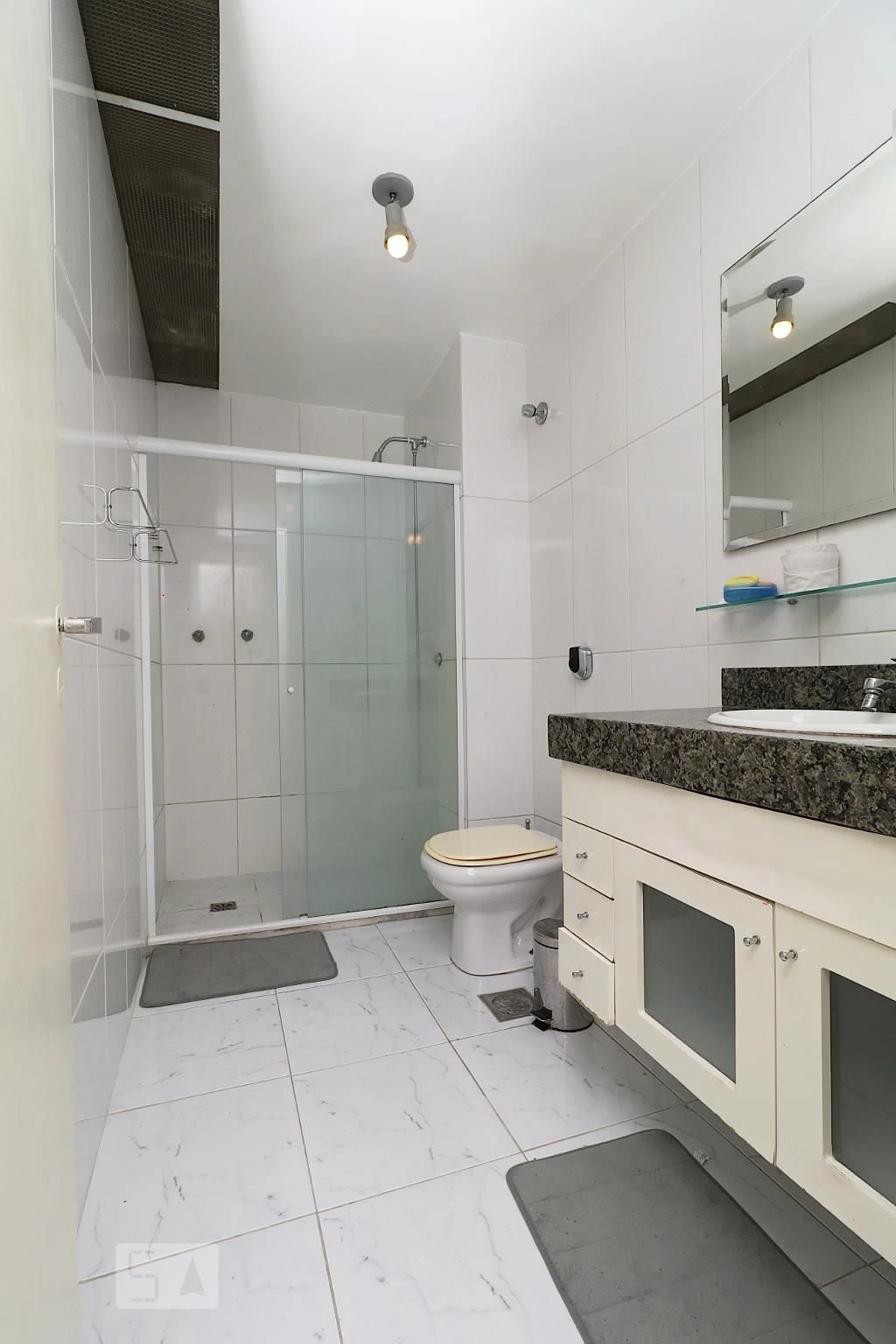 Квартира 100 м² з видом на гори та робочим місцем — photo 22