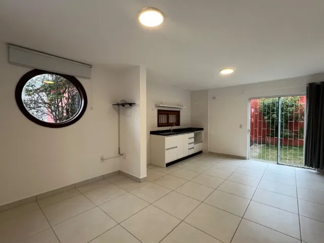3-bedroom, 120 m² house in Florianópolis — photo 2