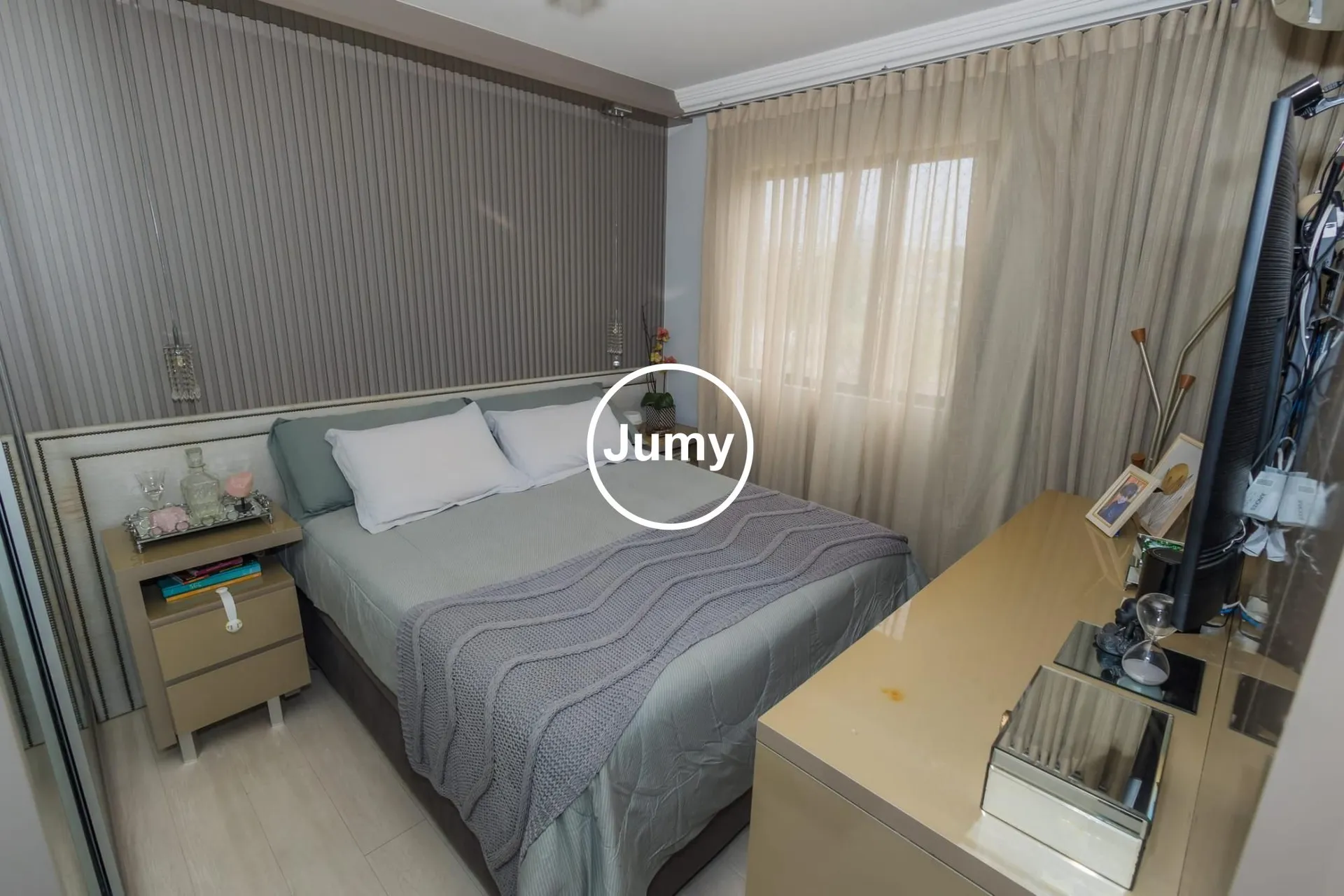 Furnished duplex apartment with 3 bedrooms and 2 parking — photo 36