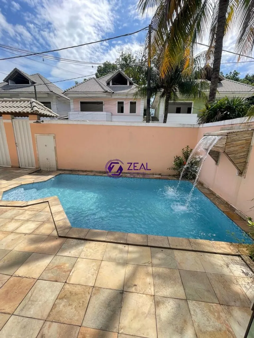 Triplex rental house with 4 suites and 220 m² — photo 12