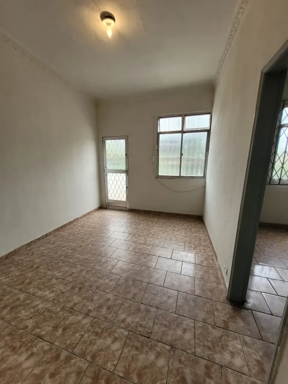 1-bedroom apartment with 42 m² and a separate kitchen