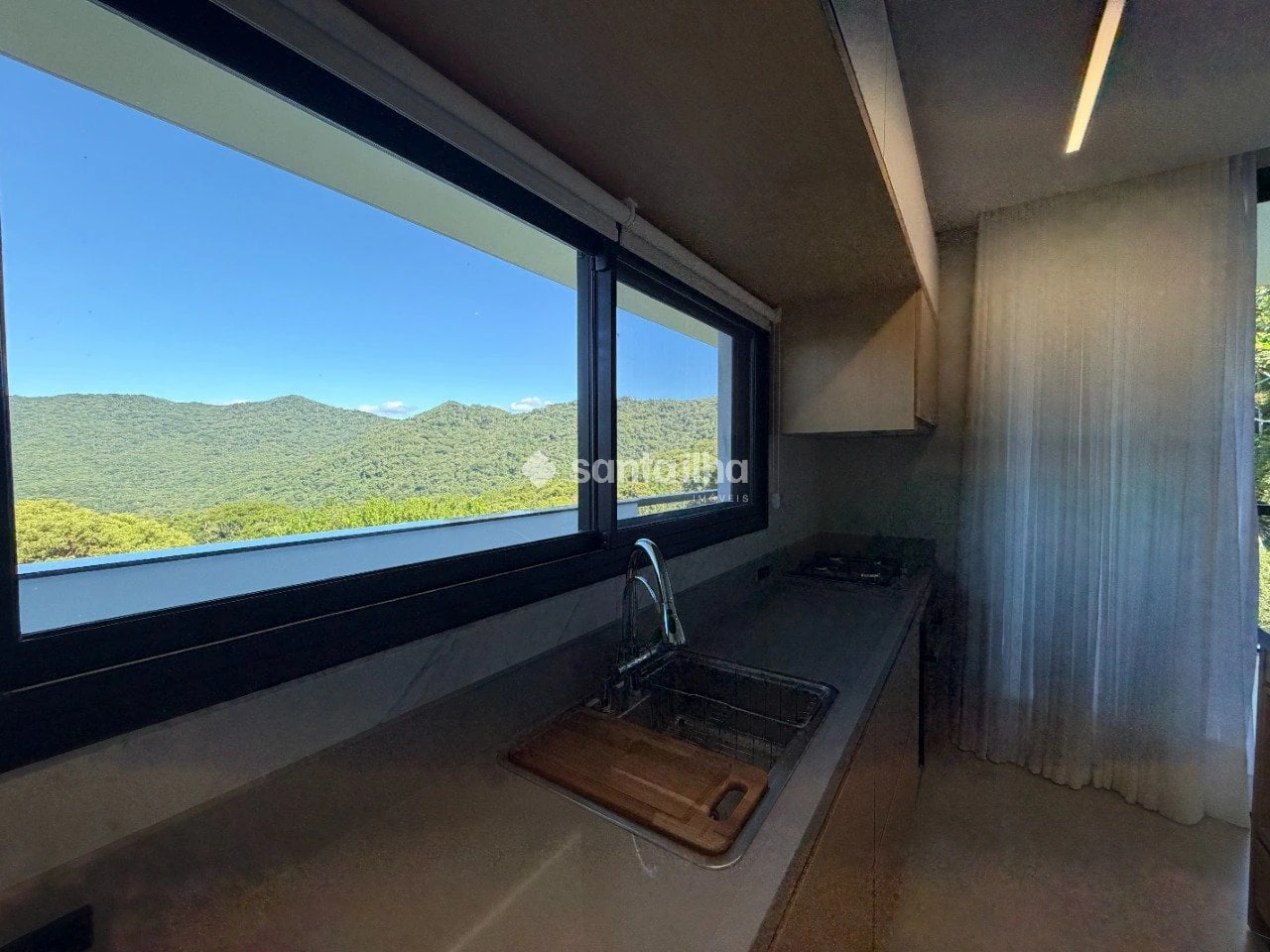 Furnished house, 158 m², with a mountain view — photo 16