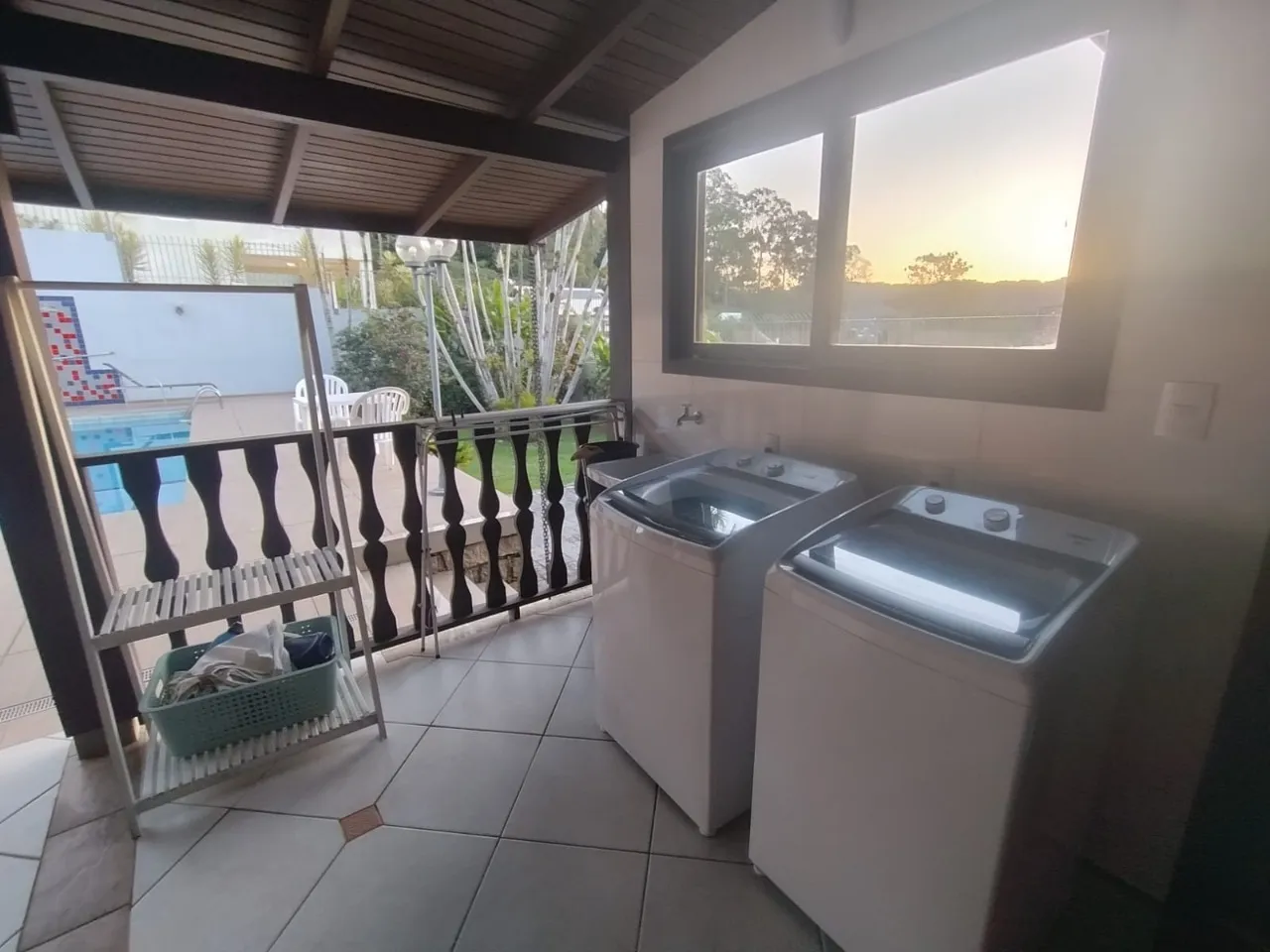 Furnished 25 m² studio with 1 bedroom and a home office — photo 13