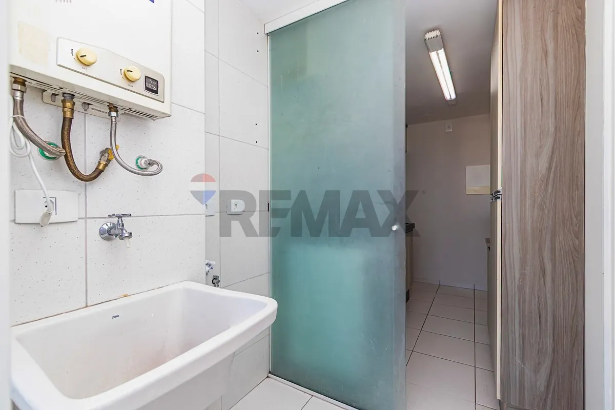 Washing machine in a 2-bedroom apartment, 61 m² — photo 28