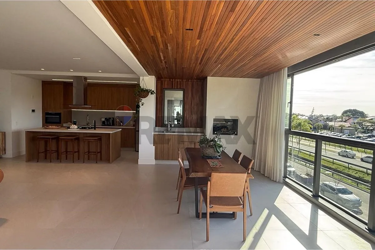 4 quartos e janelas do piso ao teto: apartamento de 235 m² — photo 12