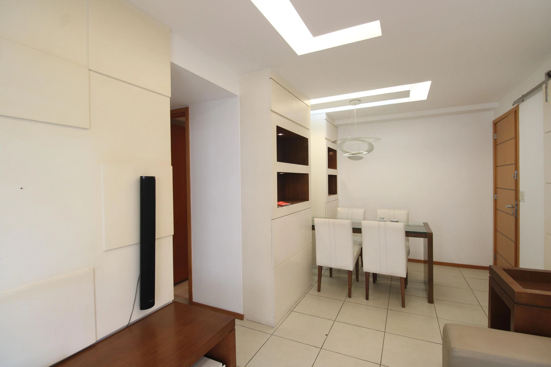 Apartment with 3 bedrooms and 2 bathrooms plus balcony — photo 37