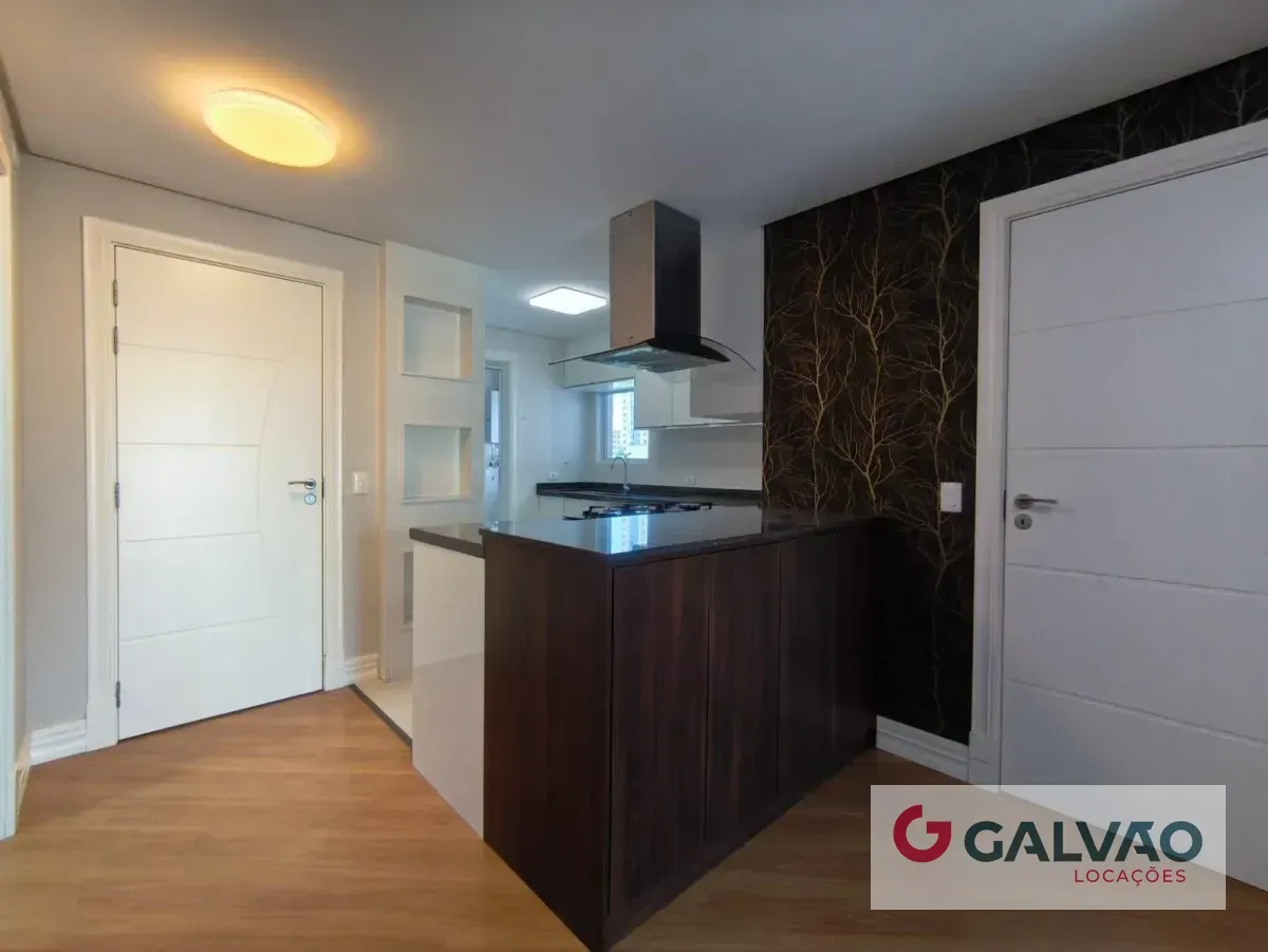 Furnished apartment, 91 m², with floor-to-ceiling windows — photo 22
