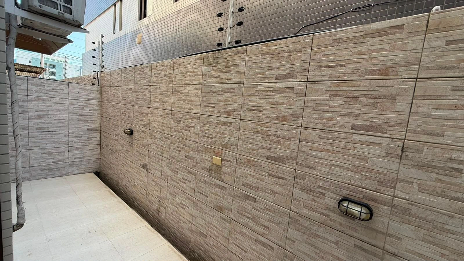 45 m² apartment with 1 bedroom, 1 bathroom, parking — photo 5